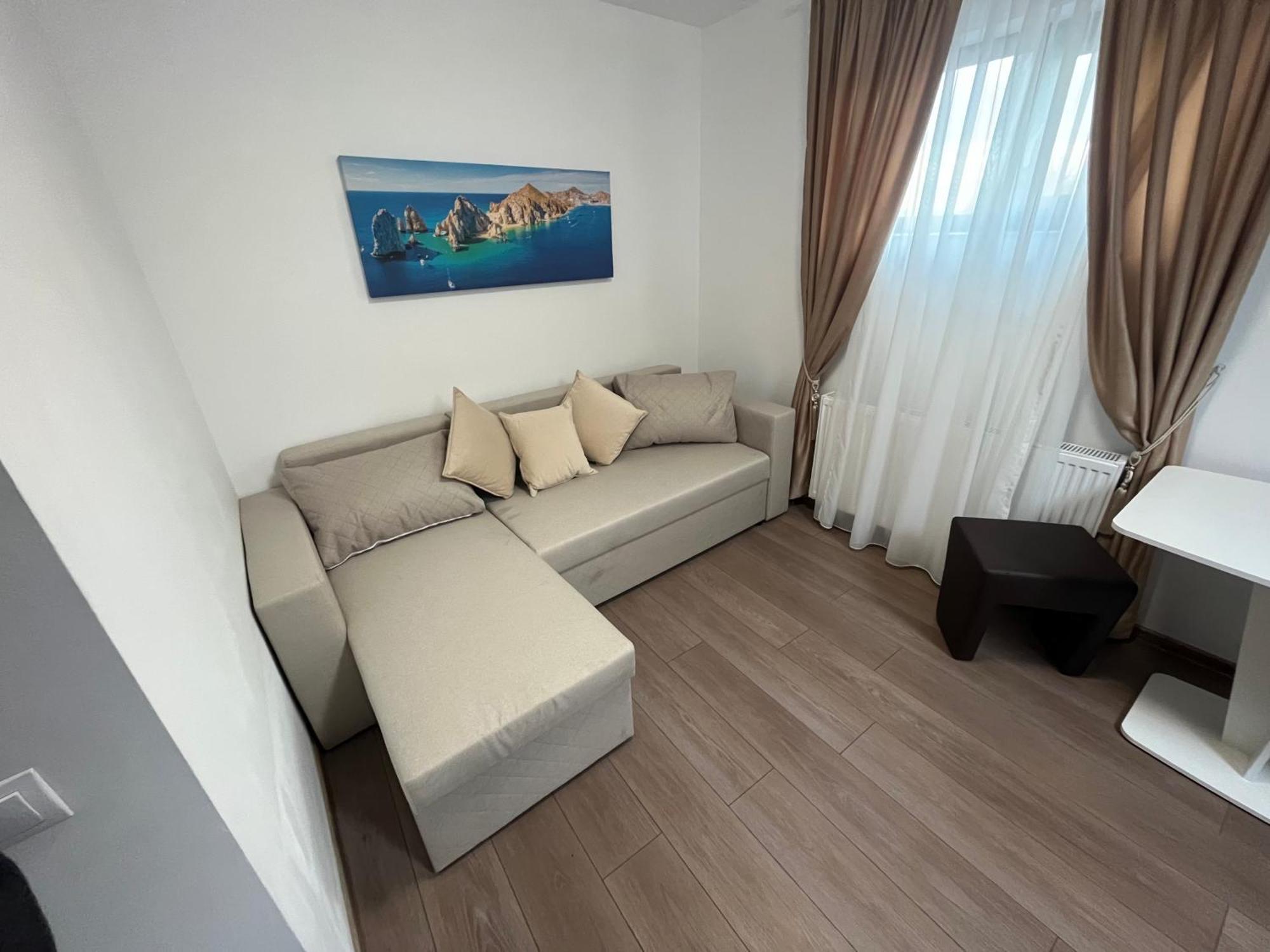 Grey Boutique Hotel Palas Iasi Exterior foto
