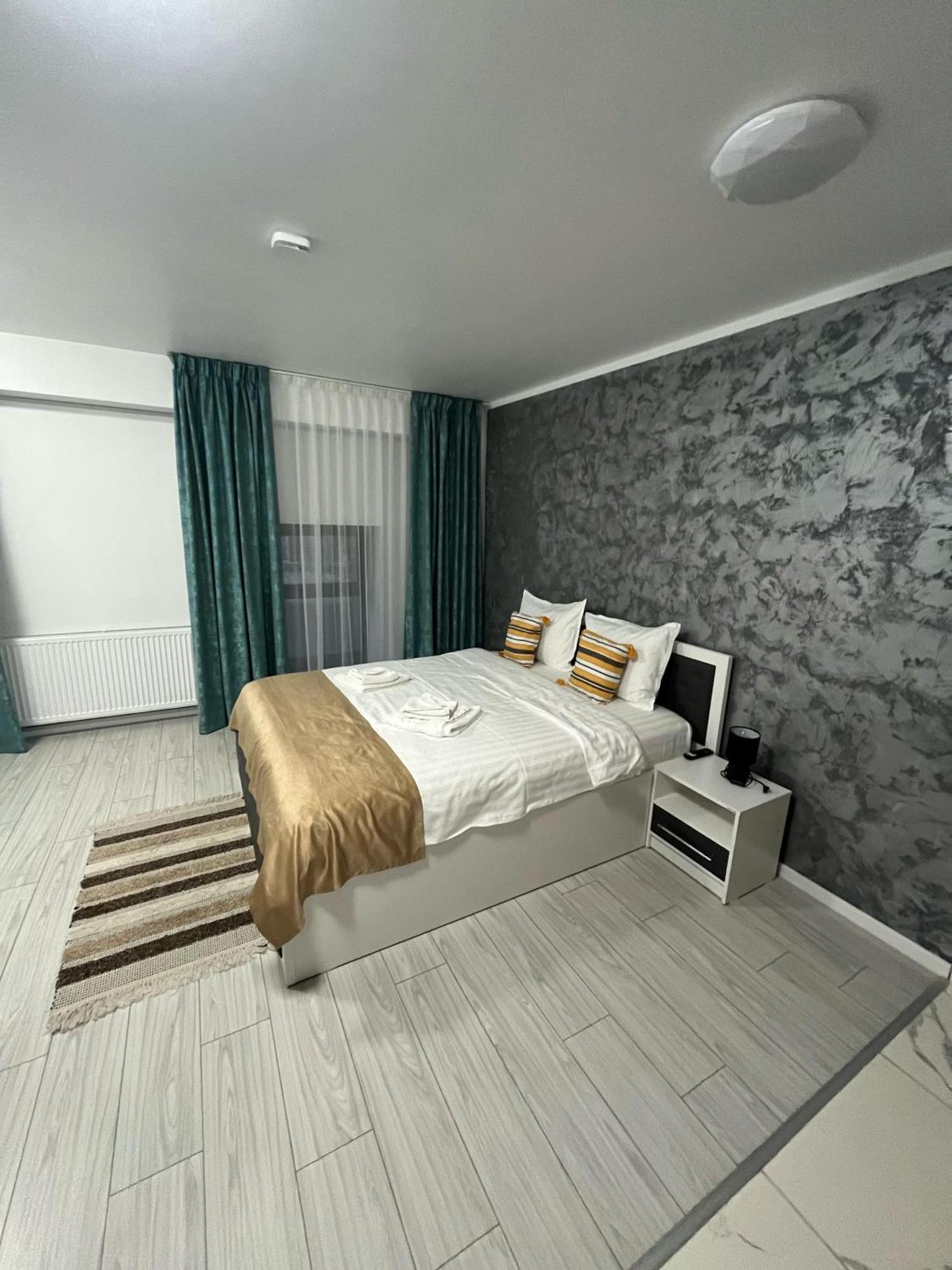 Grey Boutique Hotel Palas Iasi Exterior foto