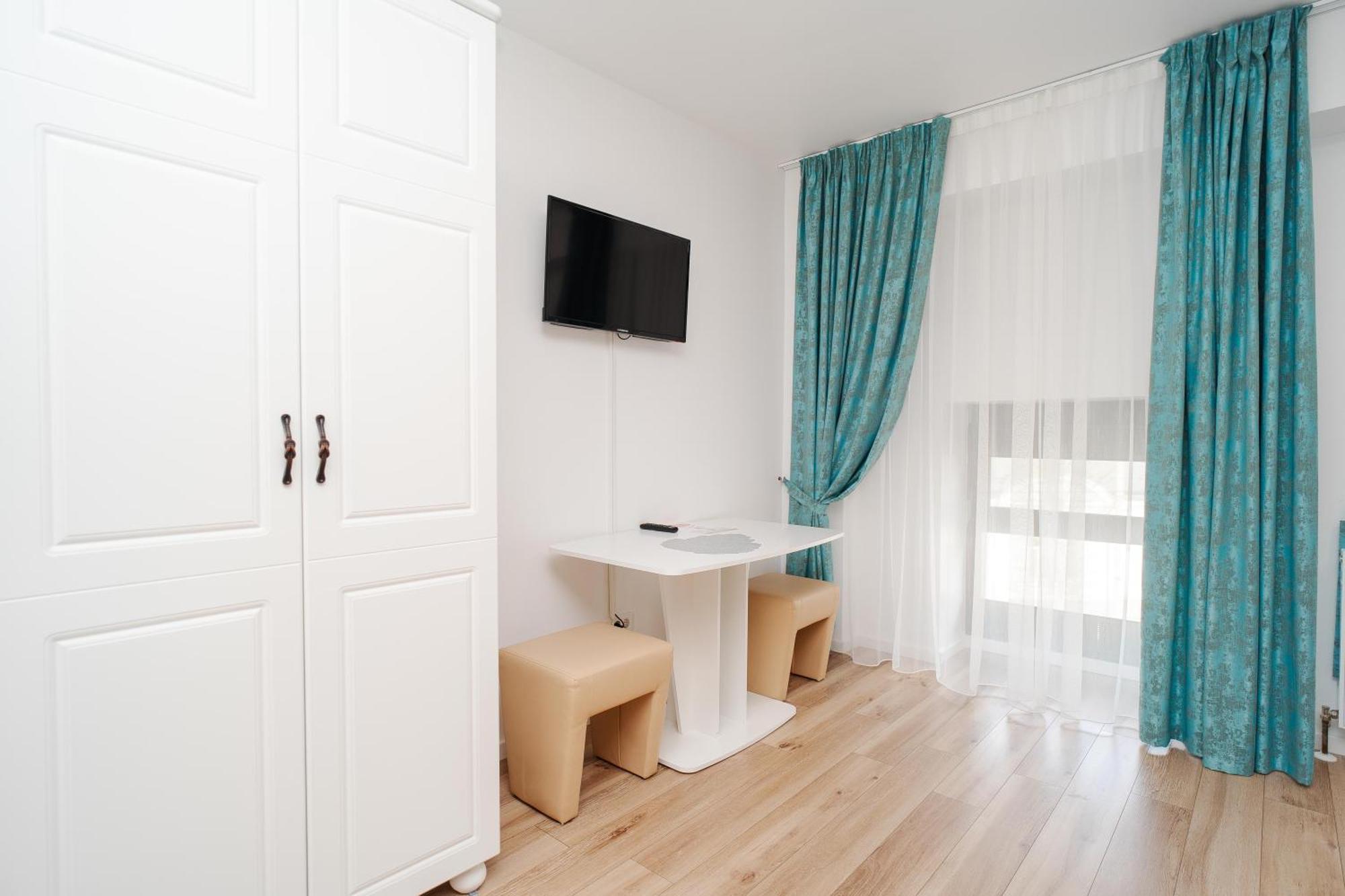 Grey Boutique Hotel Palas Iasi Exterior foto